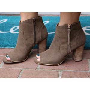 Taupe Peet Toe Tassel Fringe Boho Ankle Booties